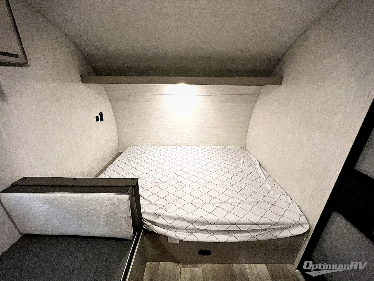 2025 Forest River Viking 3K Series 17SBH Photo 6