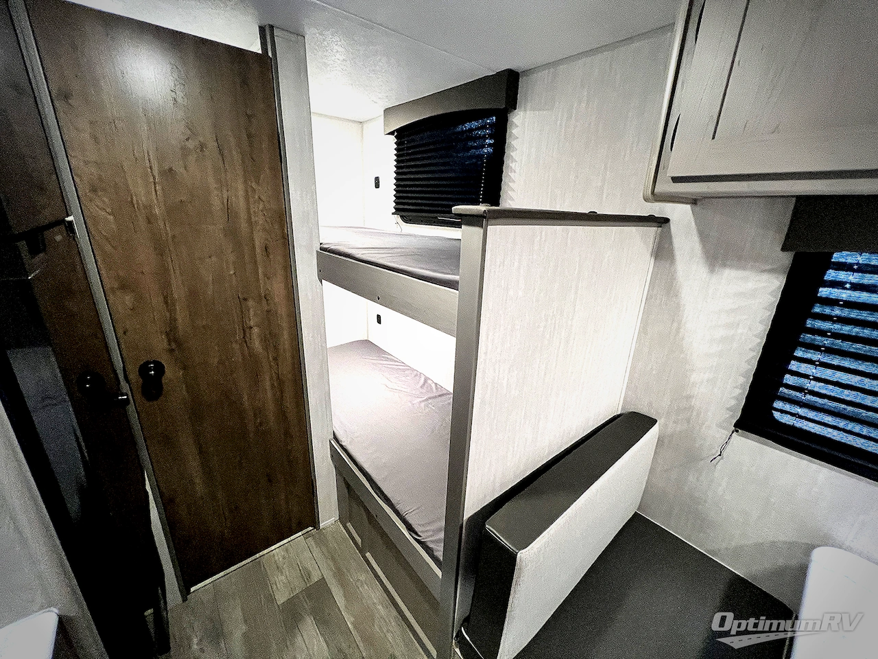 2025 Forest River Viking 3K Series 17SBH Photo 11