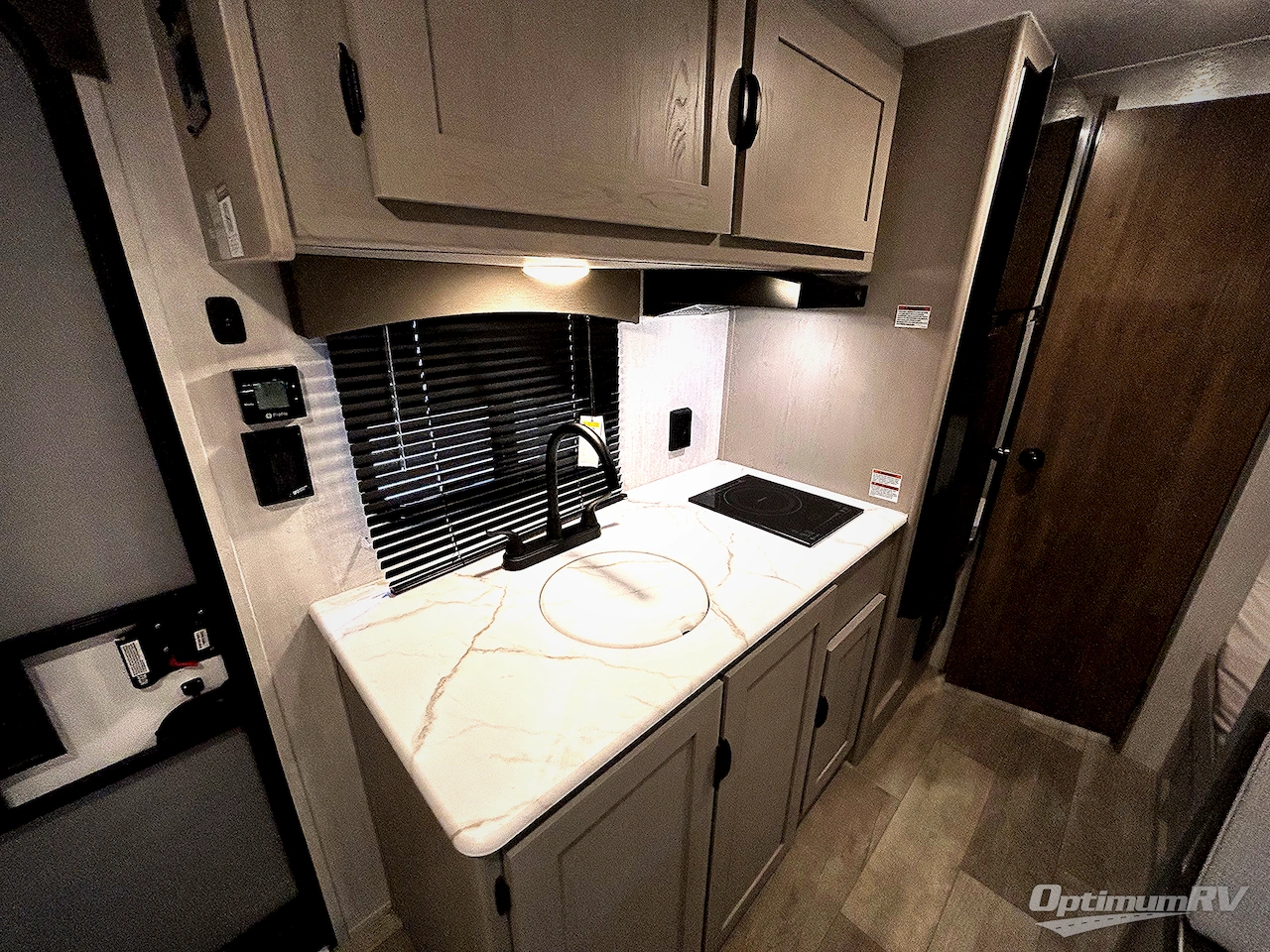 2025 Forest River Viking 3K Series 17SBH Photo 7
