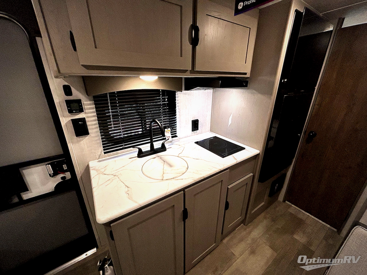 2025 Forest River Viking 3K Series 17SBH Photo 7