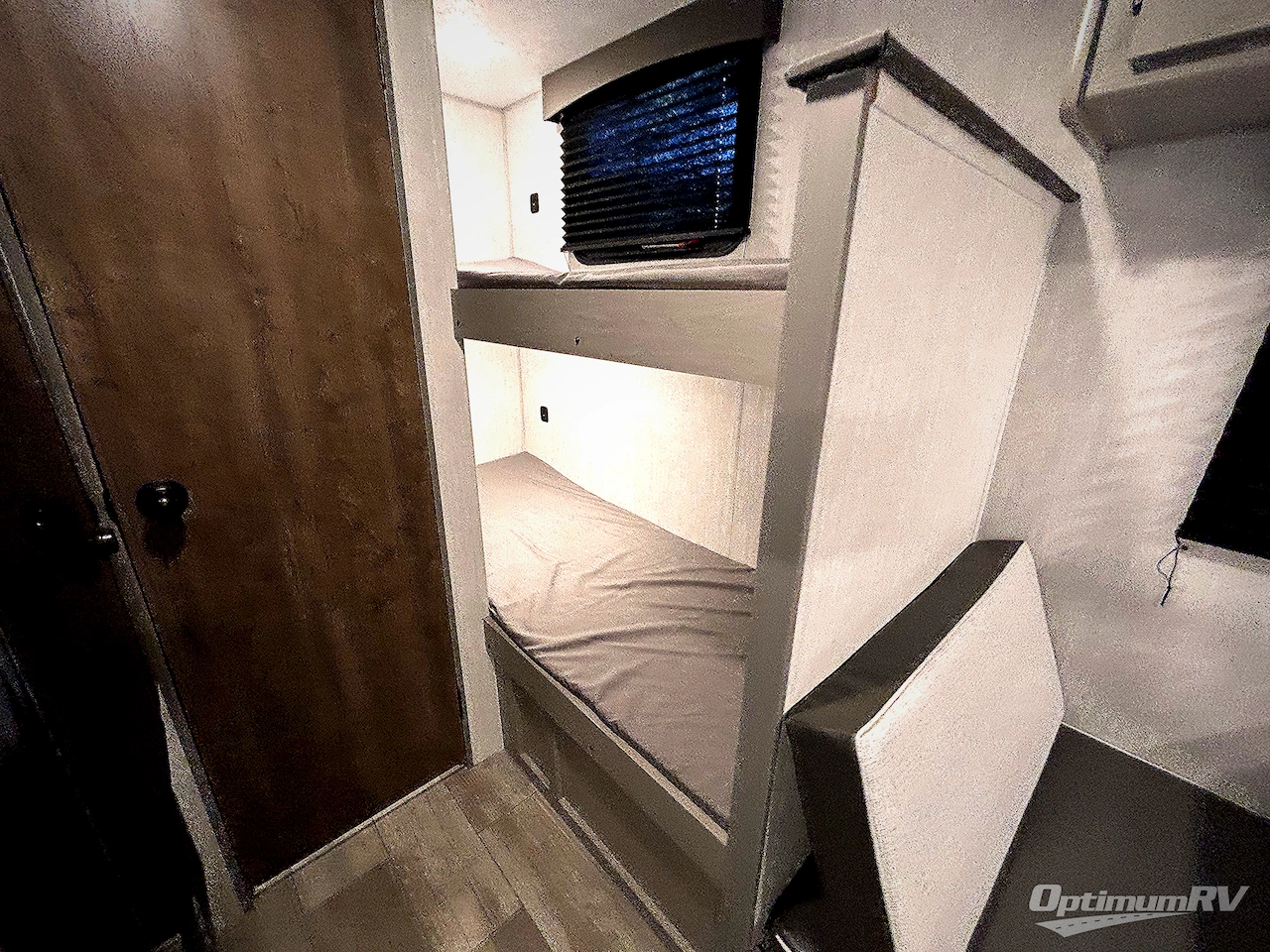 2025 Forest River Viking 3K Series 17SBH Photo 8