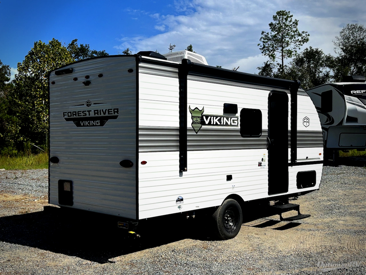 2025 Forest River Viking 3K Series 17SBH Photo 2