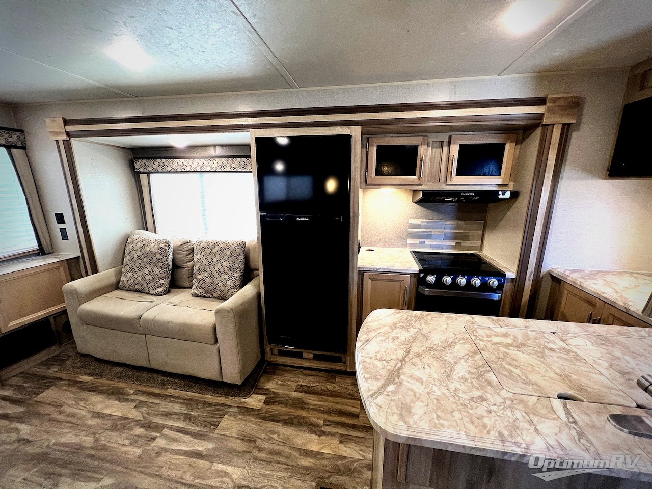 2020 Coachmen Catalina Legacy 333RETS Photo 10