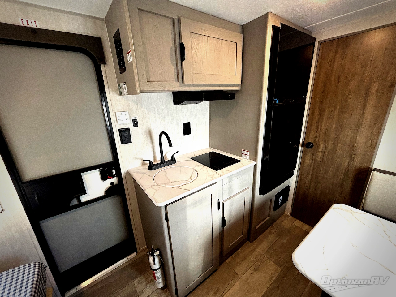 2025 Forest River Viking 3K Series 17SFQ Photo 6