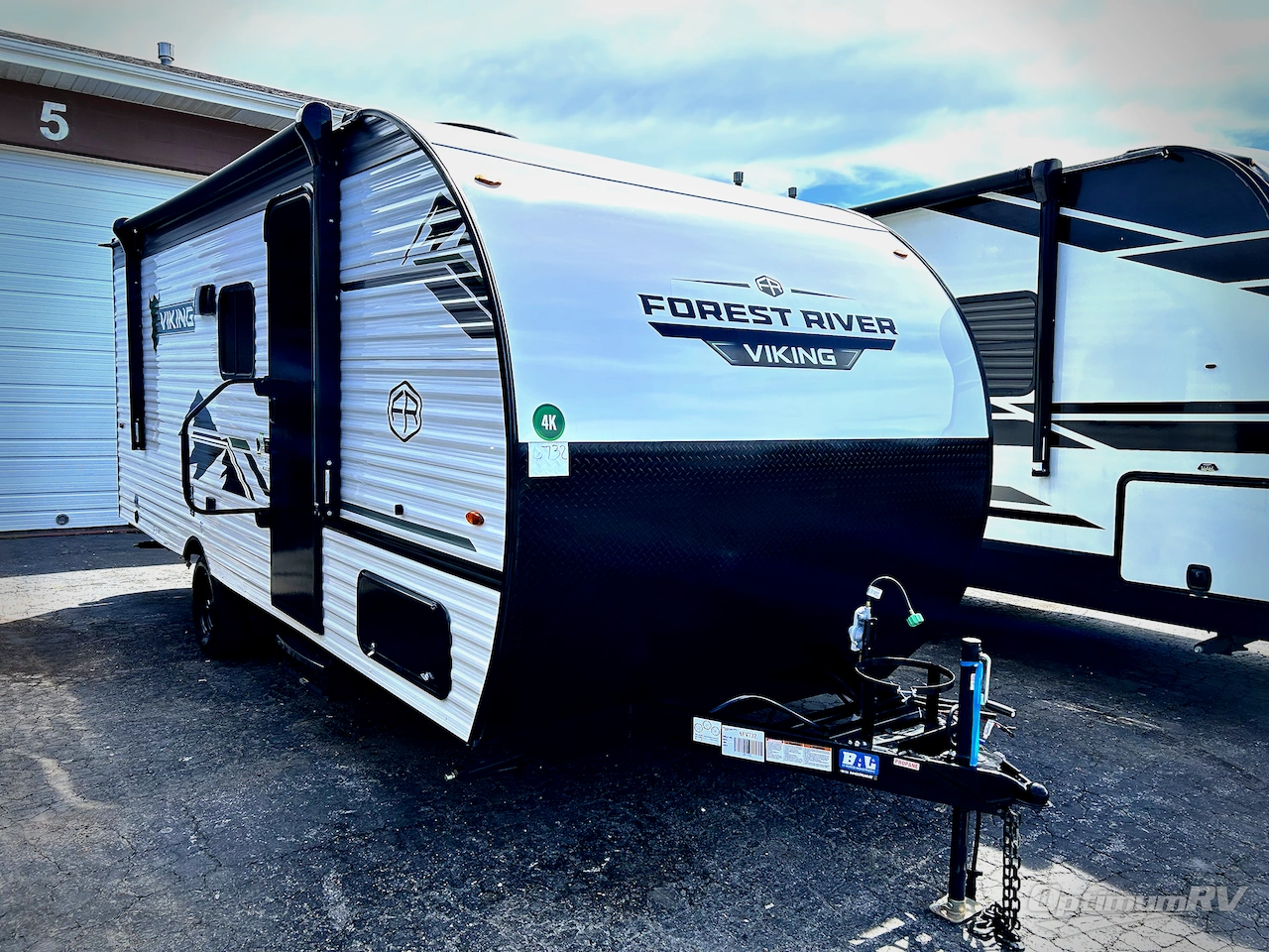 2025 Forest River Viking 4K Series 18BH Photo 1