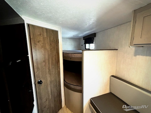 2025 Forest River Viking 4K Series 18BH RV Photo 3