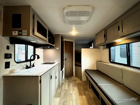 2025 Forest River Viking 4K Series 18BH RV Photo 4
