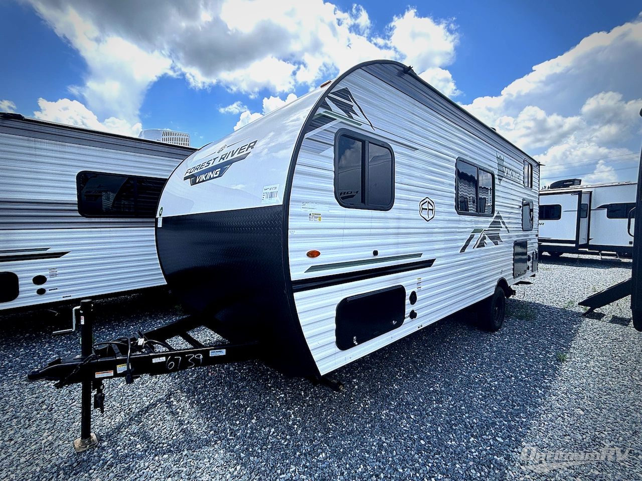 2025 Forest River Viking 4K Series 18BH Photo 1