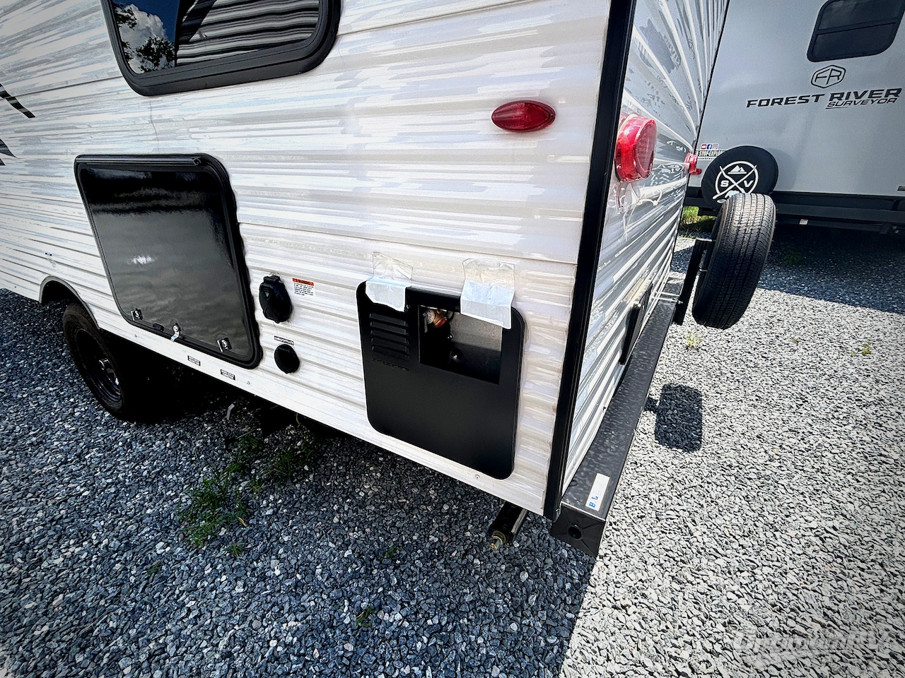 2025 Forest River Viking 4K Series 18BH Photo 3