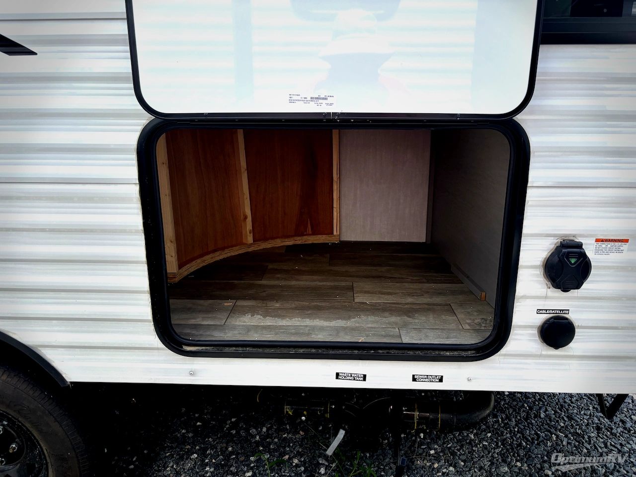 2025 Forest River Viking 4K Series 18BH Photo 6