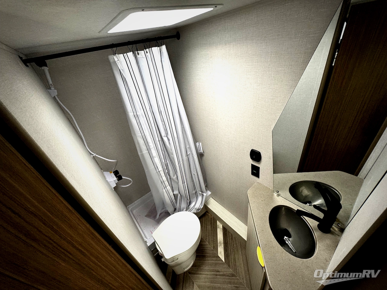 2026 Forest River Ozark 1620DBLE Photo 7