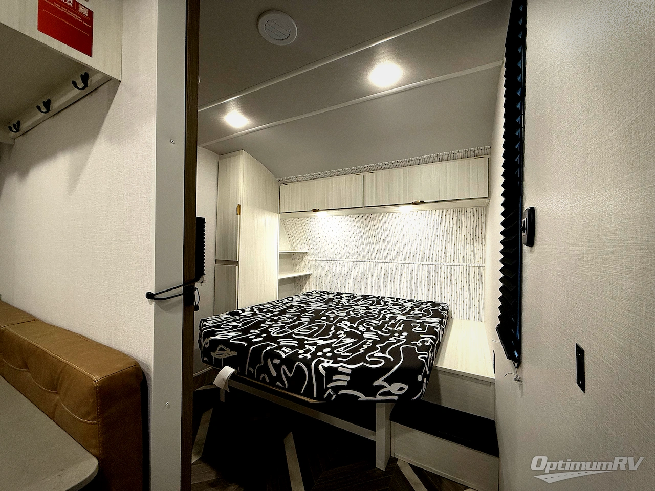 2026 Forest River Ozark 2400BHLE Photo 7