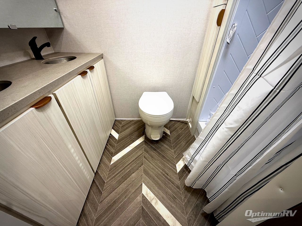 2026 Forest River Ozark 2430RBK Photo 7