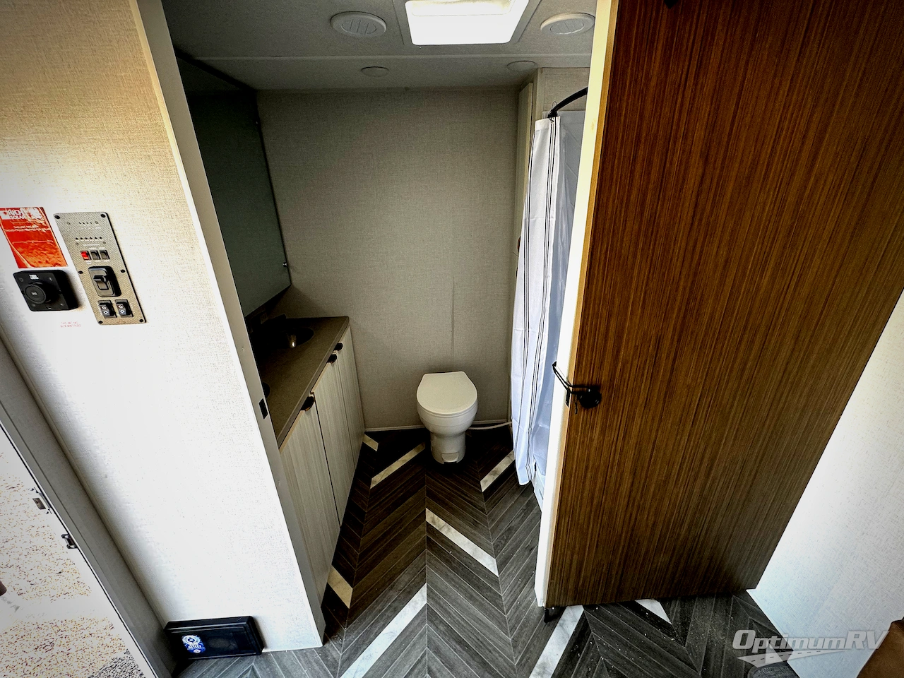 2026 Forest River Ozark 2430RBK Photo 11