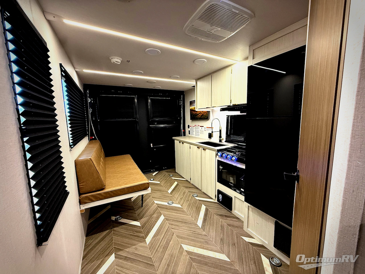 2026 Forest River Ozark 1900THK Photo 5