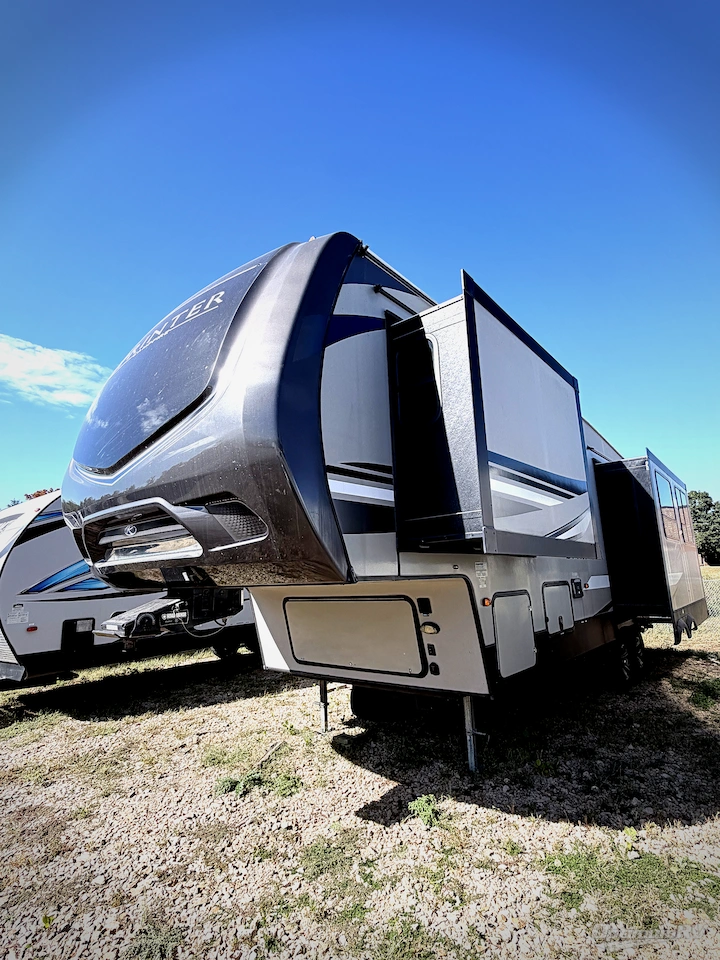 2020 Keystone Sprinter Campfire Edition 27FWML Photo 11