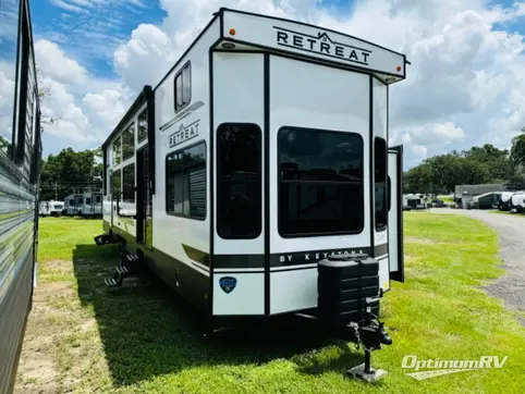 New 2025 Keystone Retreat 391CLDL Featured Photo