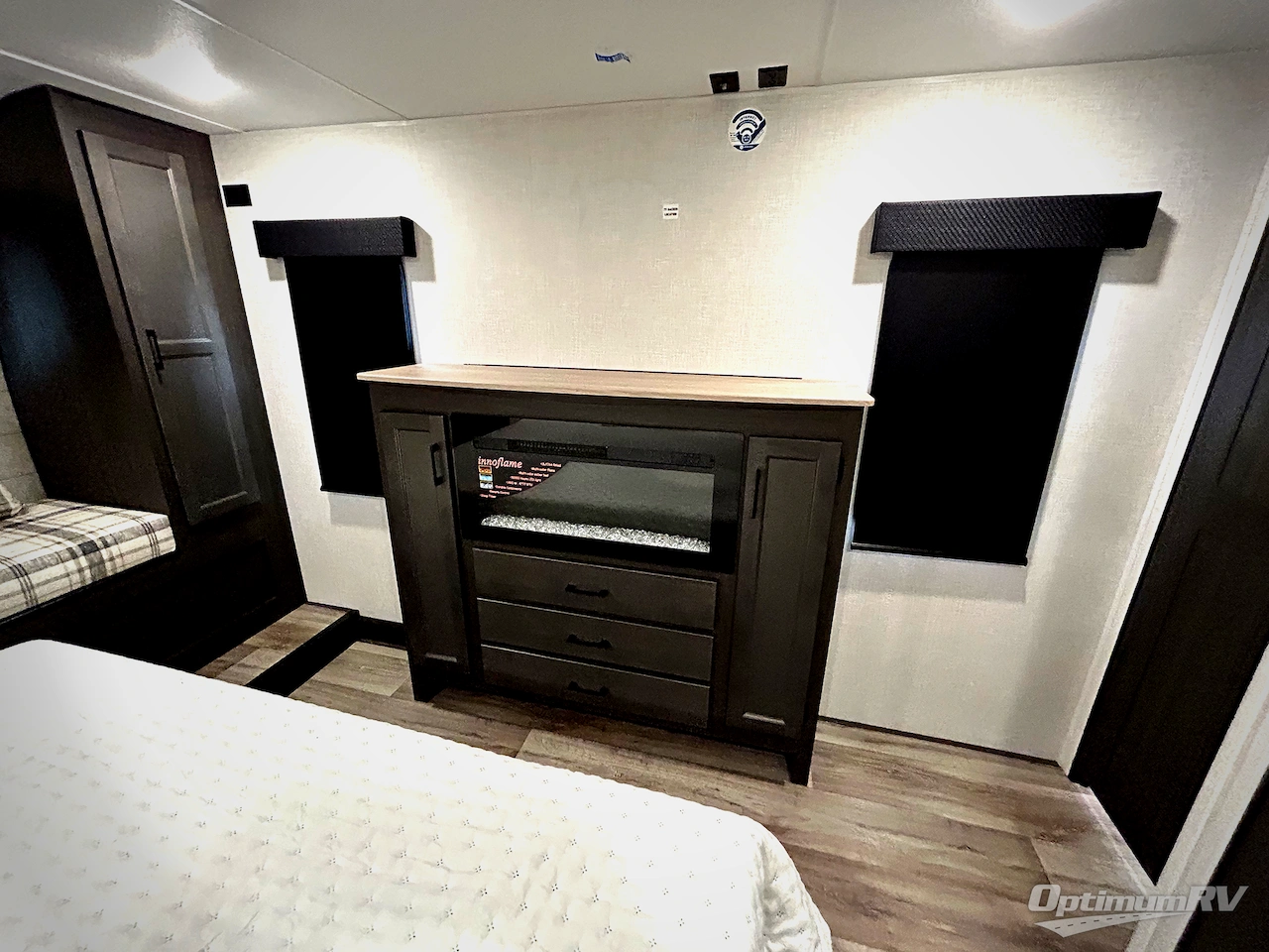 2025 Venture SportTrek Touring Edition STTF353VIK Photo 10