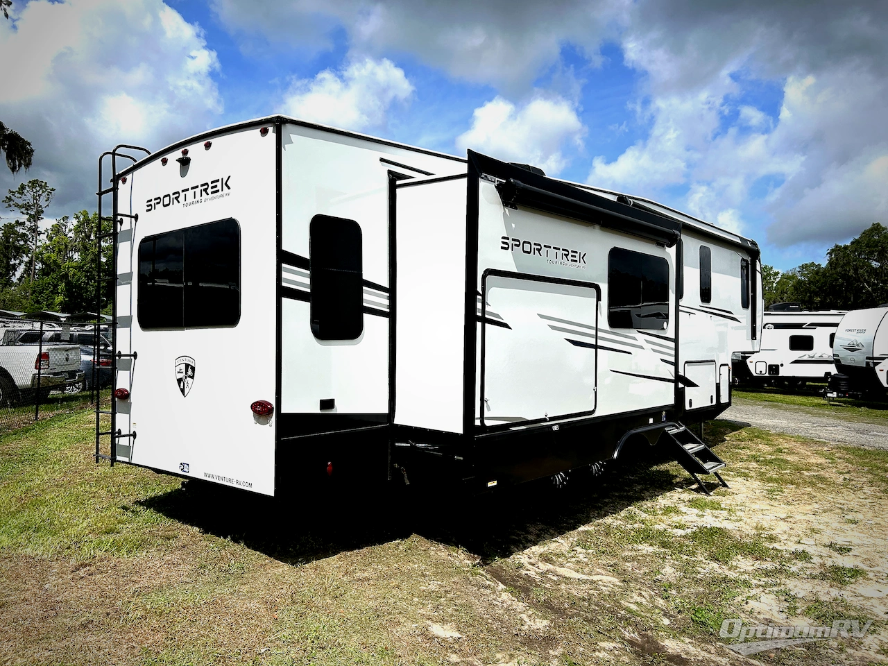 2025 Venture SportTrek Touring Edition STTF353VIK Photo 2