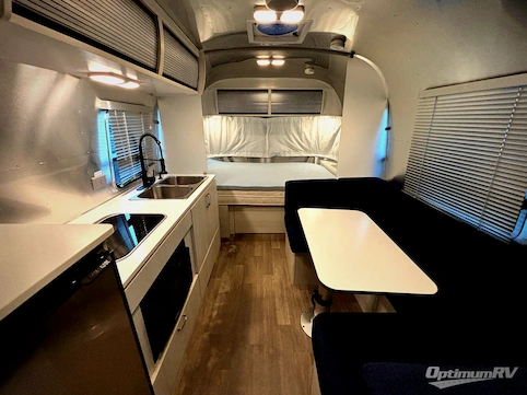 2021 Airstream Bambi 22FB RV Photo 2