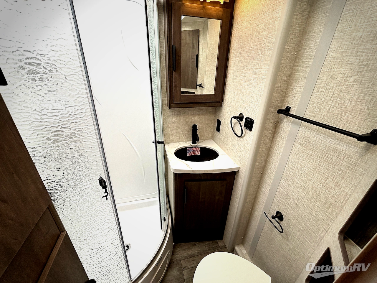 2026 Lance Lance Travel Trailers 2565 Photo 9