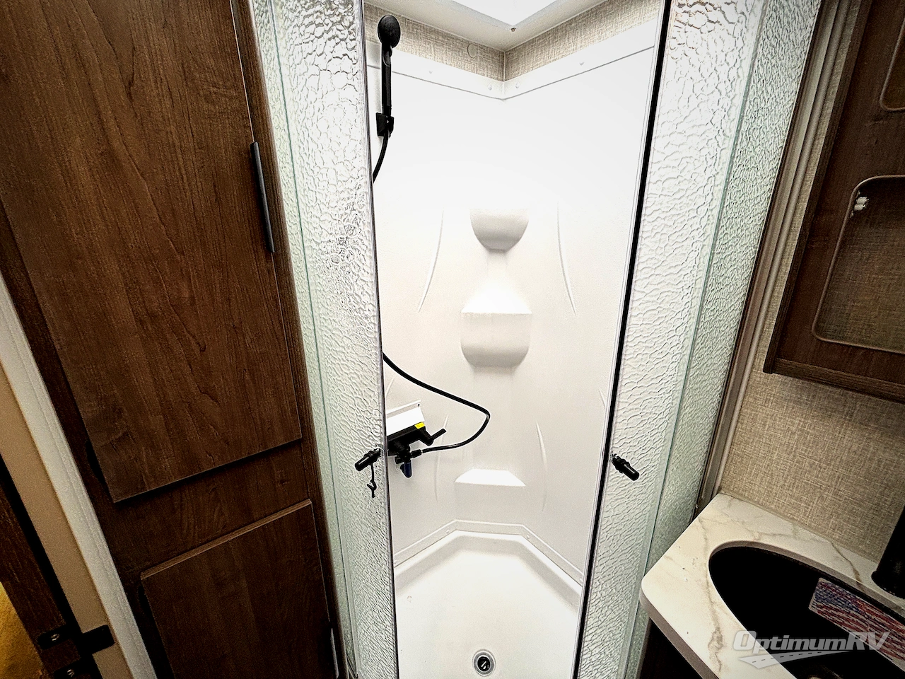 2026 Lance Lance Travel Trailers 2565 Photo 10