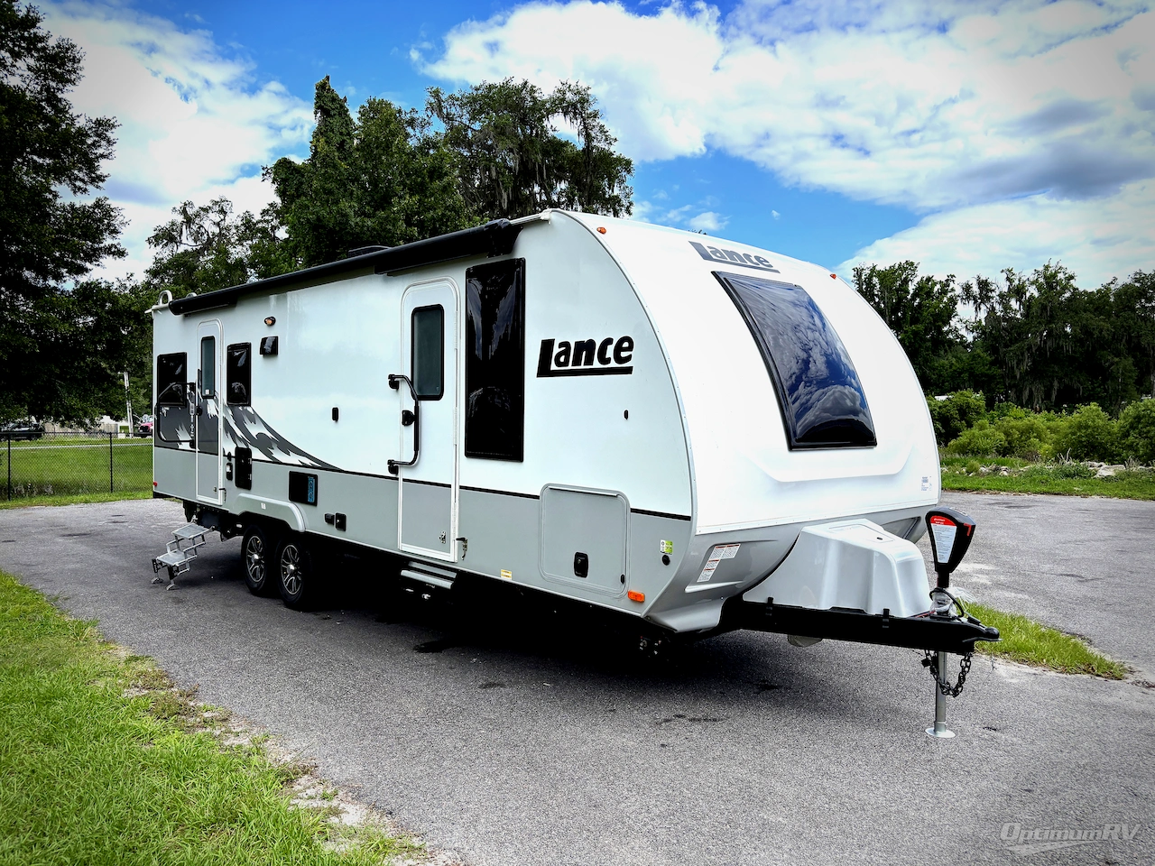 2026 Lance Lance Travel Trailers 2565 Photo 1