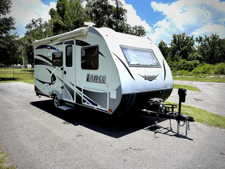 2016 Lance Lance Travel Trailers 1575 RV Photo 1