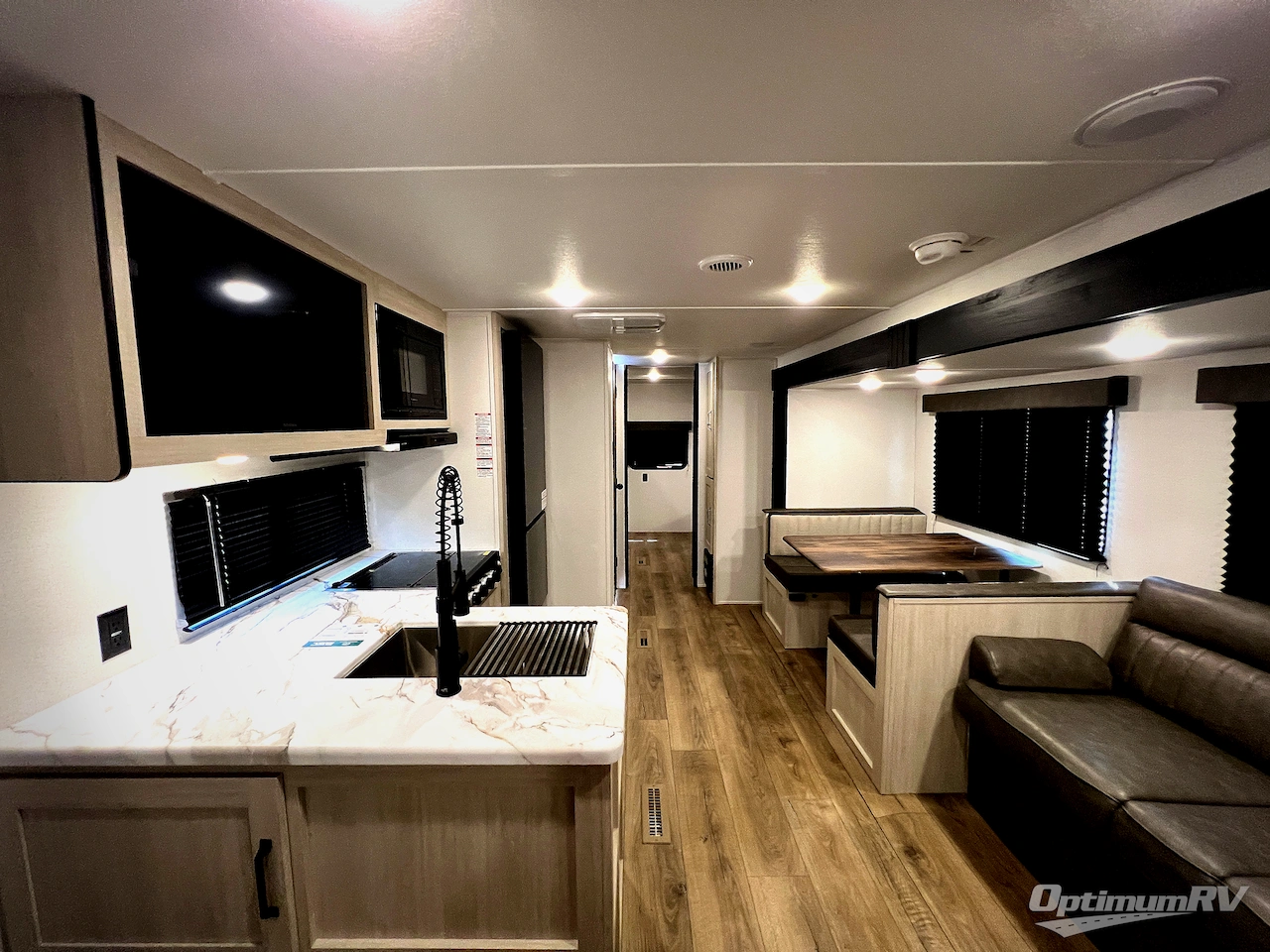 2026 Palomino Puma Camping Edition 305BHCE Photo 5
