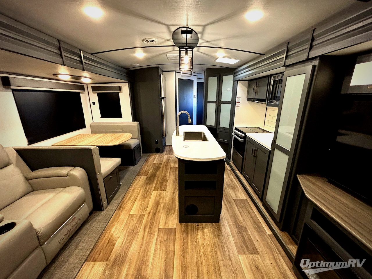 2024 Keystone Premier Ultra Lite 30RIPR Photo 5