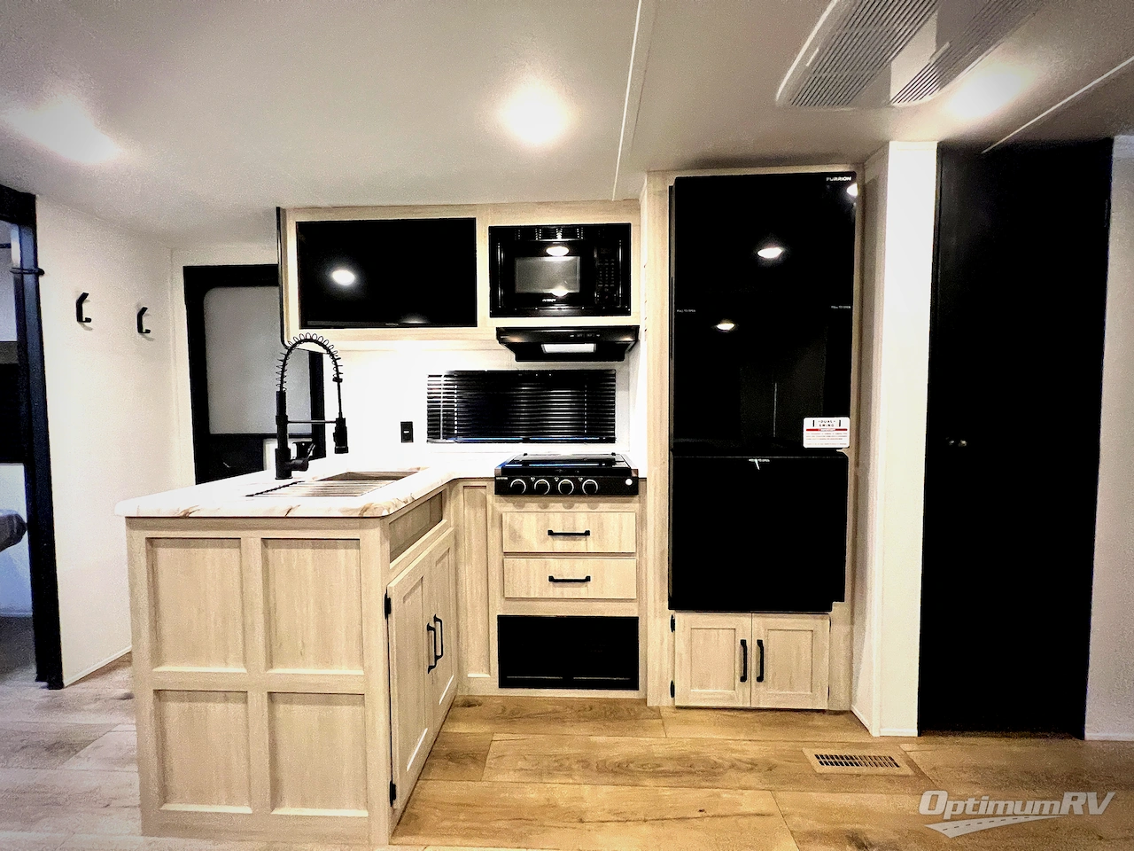 2026 Palomino Puma Camping Edition 250RBCE Photo 5