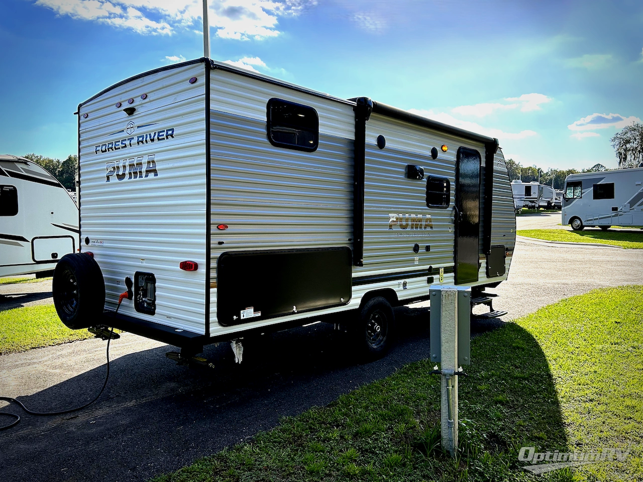 2026 Palomino Puma Camping Edition 18BHCE Photo 2