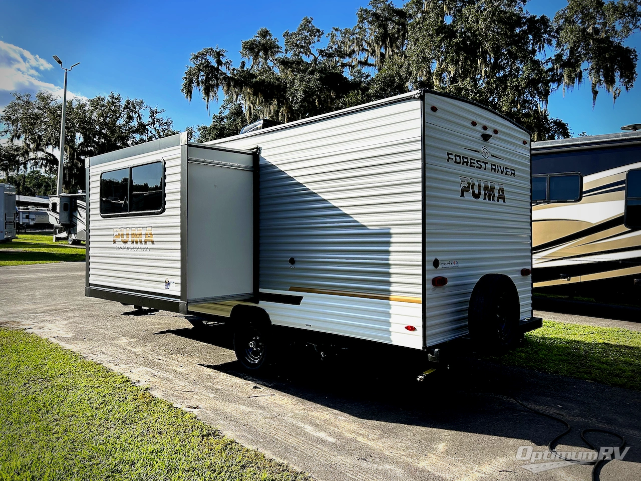 2026 Palomino Puma Camping Edition 18BHCE Photo 3