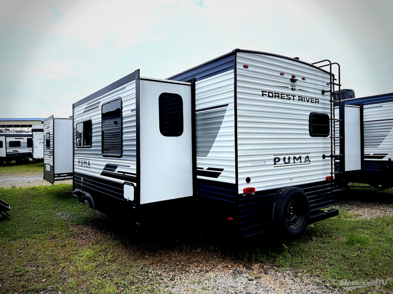 2026 Palomino Puma 30RKQS Photo 3