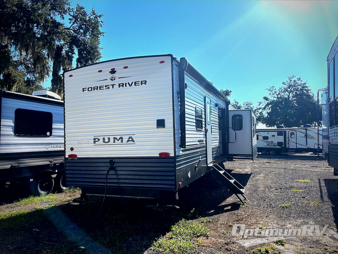 2026 Palomino Puma Destination 37PFL Photo 3