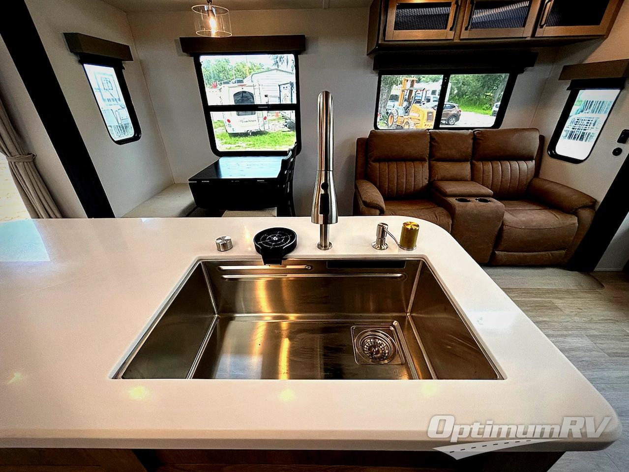 2026 Palomino Puma Destination 401RLFT Photo 11
