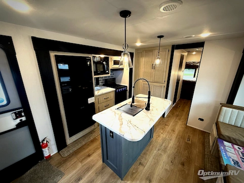 2026 Palomino Puma 32BH2B RV Photo 2