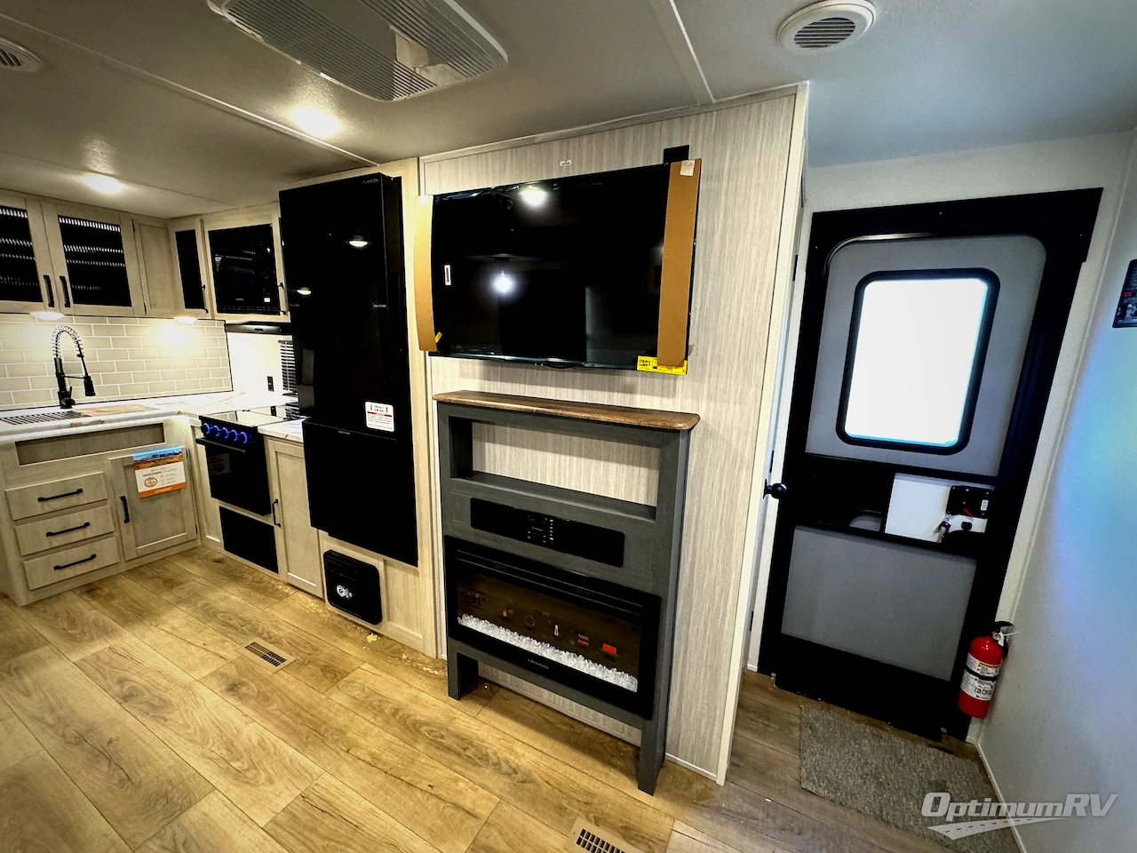 2026 Forest River Puma 27RBDS Photo 15