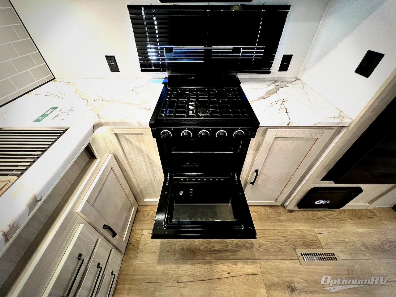 2026 Forest River Puma 27RBDS Photo 10