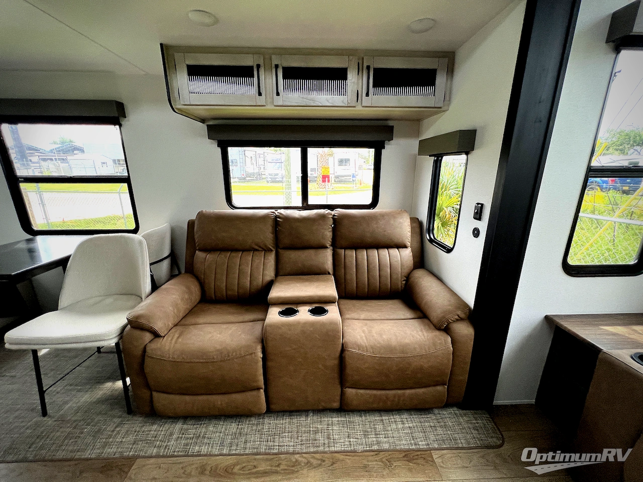 2026 Palomino Puma Destination 401RLFT Photo 8