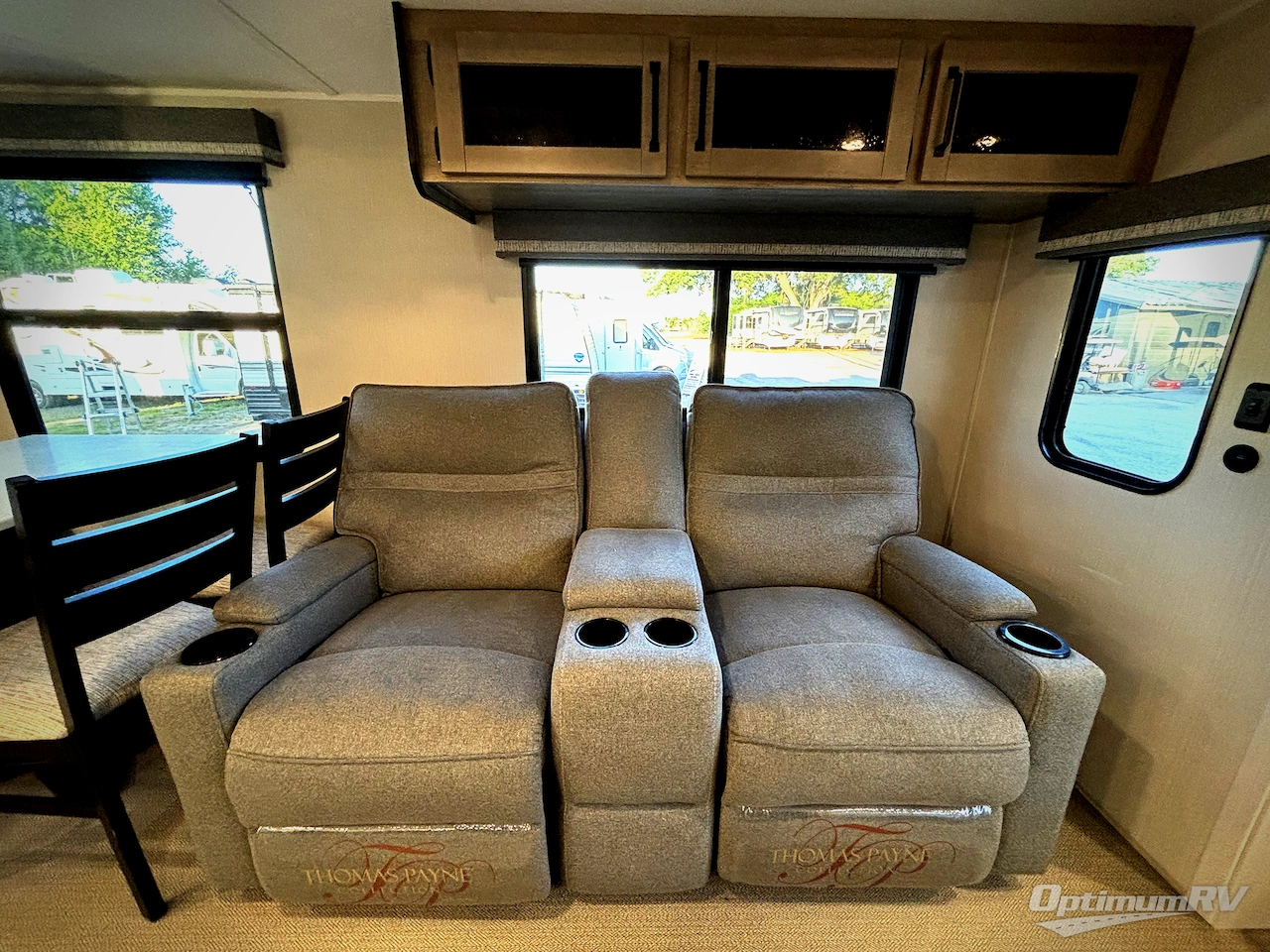 2024 Palomino Puma 31RLQS Photo 13
