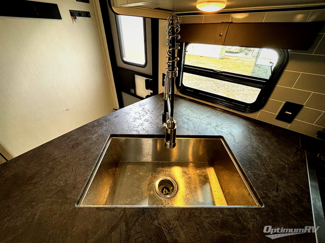 2024 Palomino Puma 28DBFQ Photo 16