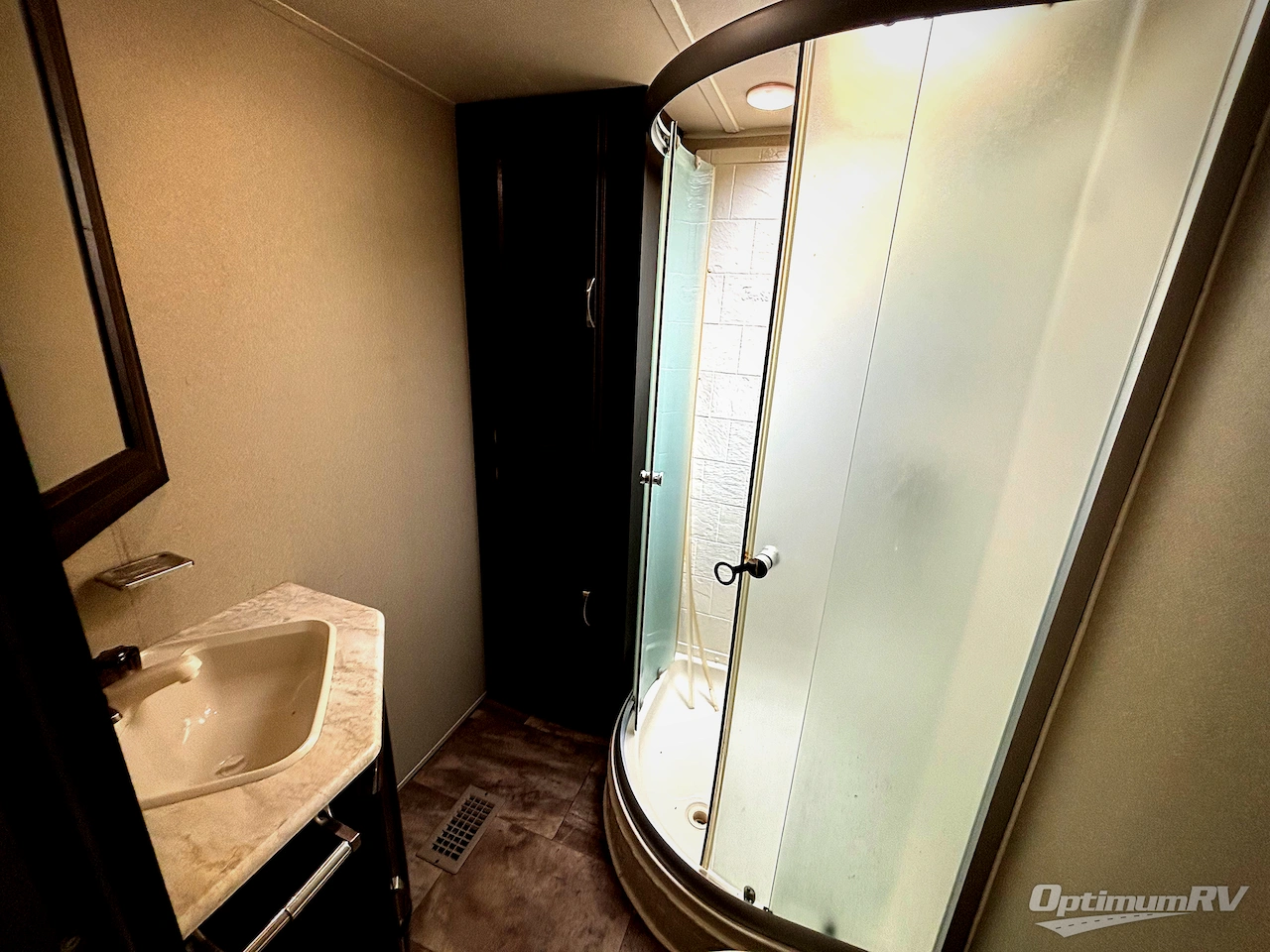 2017 Palomino Puma 297RLSS Photo 10