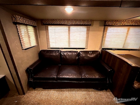 2017 Keystone Premier Ultra Lite 30RIPR RV Photo 4