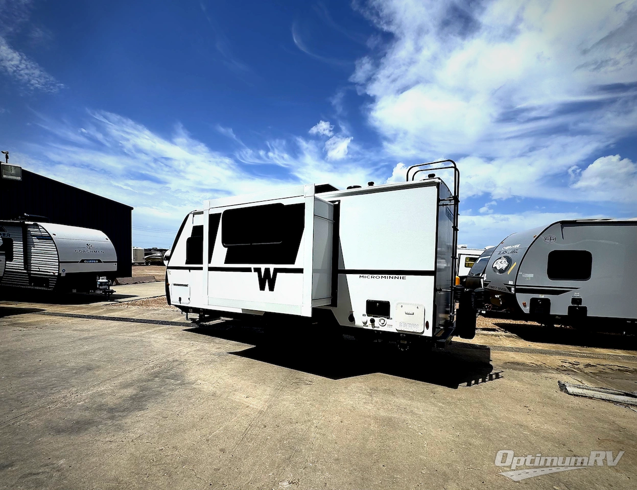 2027 Winnebago Micro Minnie 2108TB Photo 3
