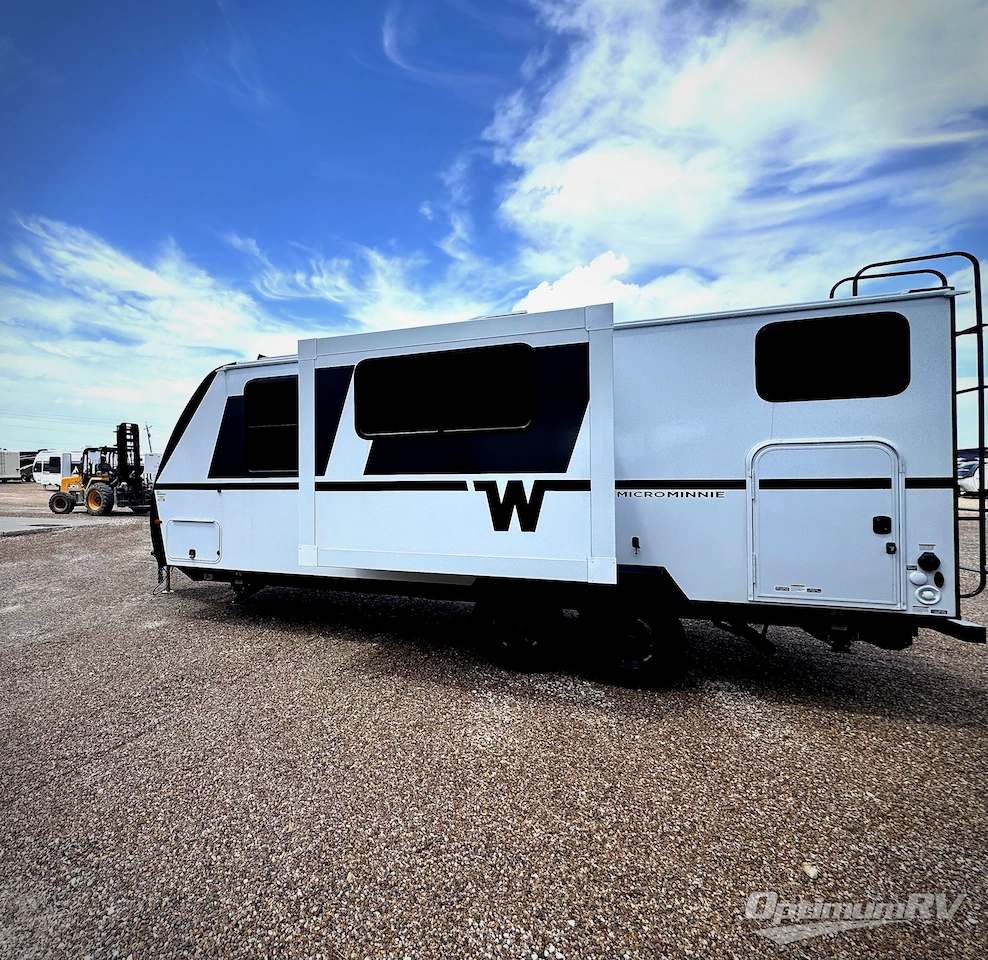 2027 Winnebago Micro Minnie 2200MBH Photo 3