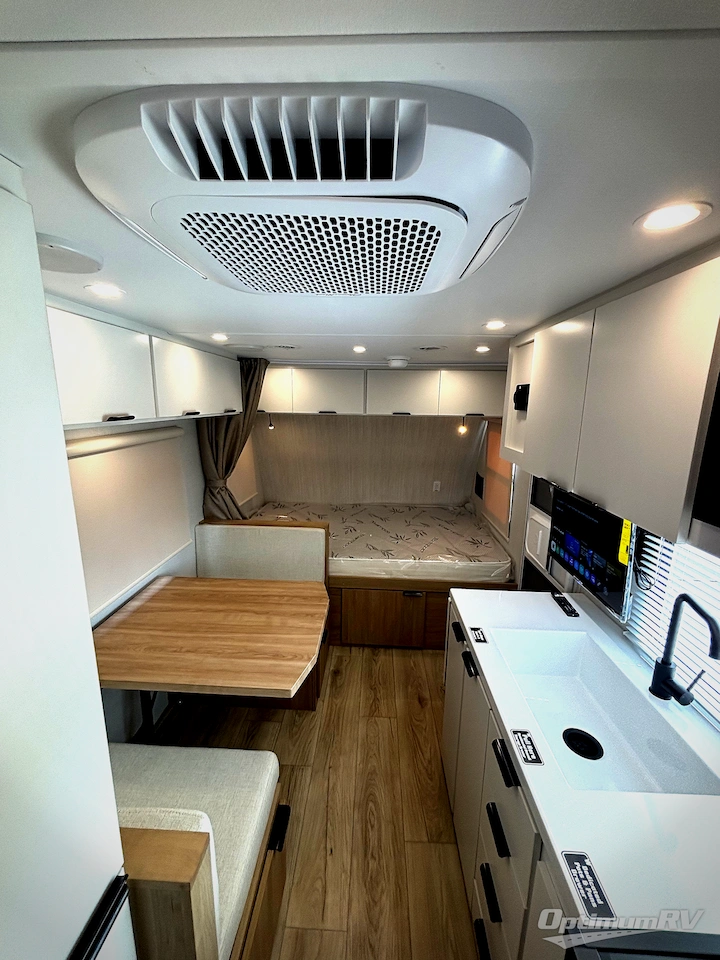 2027 Winnebago Micro Minnie 1800BH Photo 6