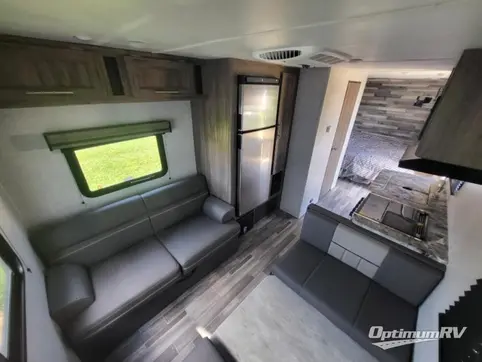 2023 CrossRoads Zinger Lite ZR211RD RV Photo 2