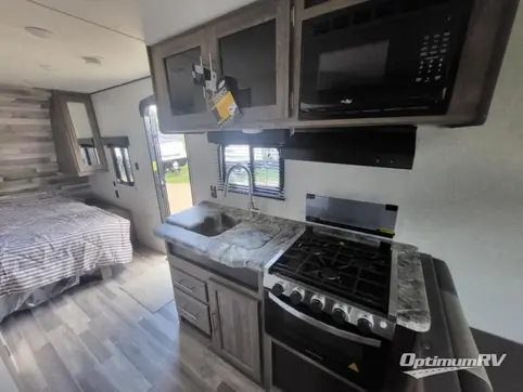 2023 CrossRoads Zinger Lite ZR211RD RV Photo 4