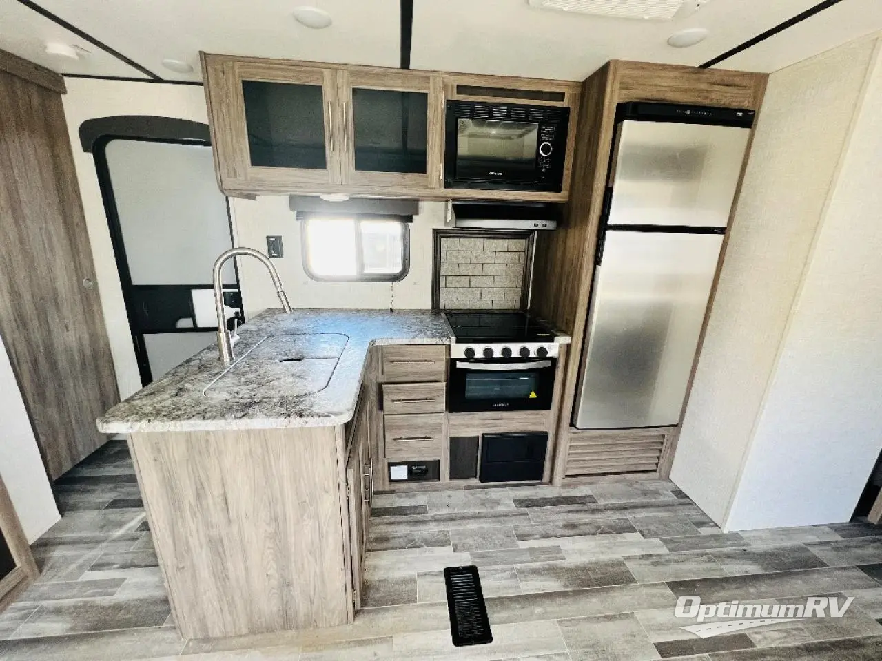 2022 CrossRoads Zinger ZR290KB Photo 10